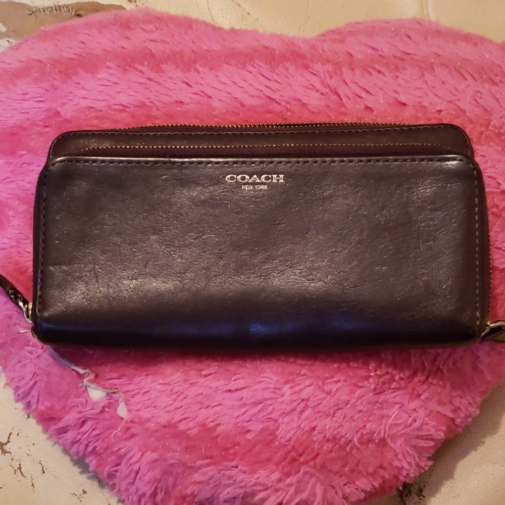 Coach wallet